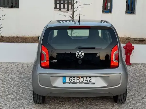 Volkswagen Up! 2016 - 8450 EUR, 35000 km - 35000km - foto 6 de 18