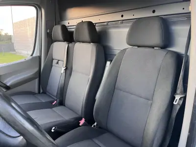 Mercedes-Benz Sprinter 310 CDI LONGA 2014 - 16900 EUR, 190000 km - AUTO.MOTO.pt - 190000km - foto 17 de 28