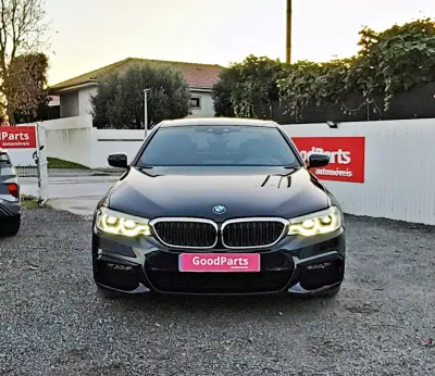 BMW 530 2019 - 24800 EUR, 184729 km - AUTO.MOTO.pt - 184729km - foto 12 de 37