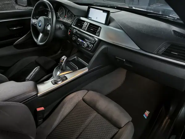 BMW 420 Gran Coupé 2017 - 19950 EUR, 213000 km - AUTO.MOTO.pt - 213000km - foto 17 de 55