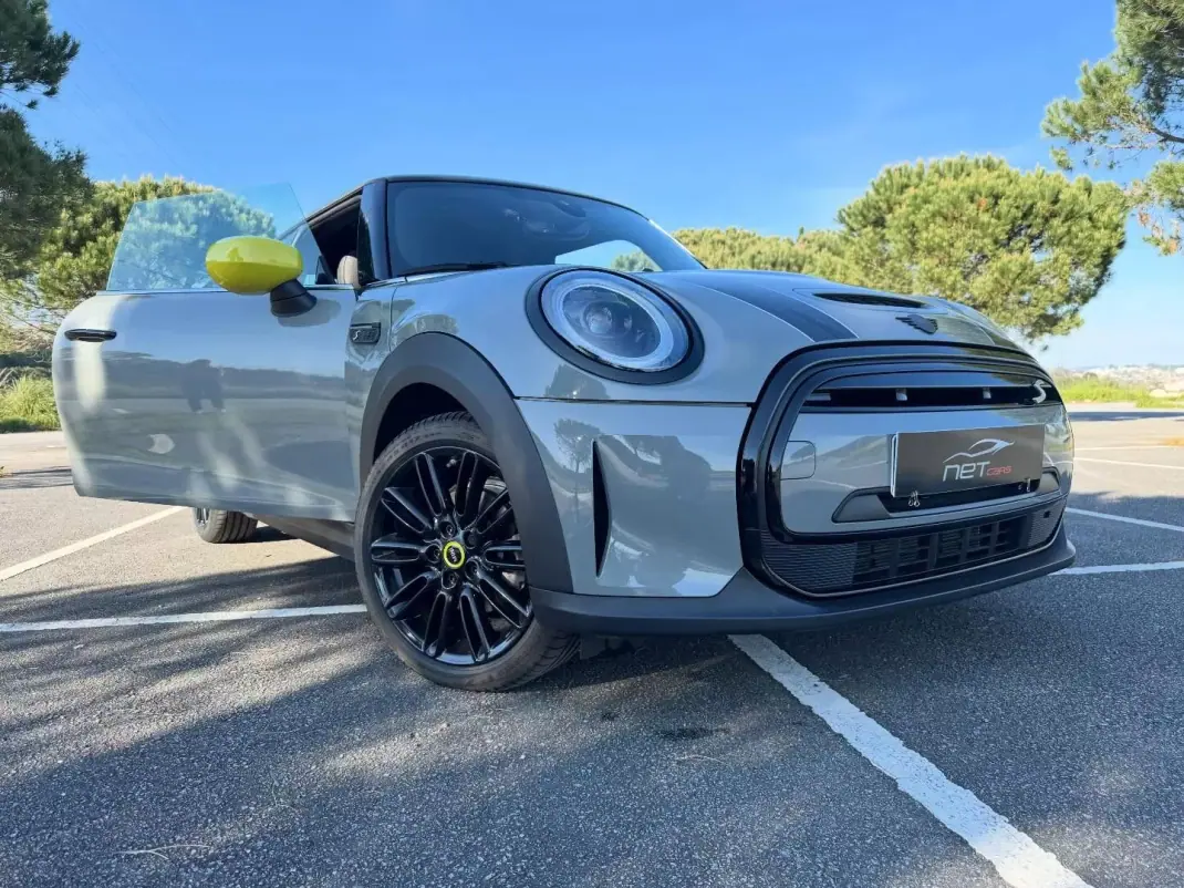 MINI Cooper S 2022 - 23950 EUR, 40000 km - AUTO.MOTO.pt - 40000km - foto 1 de 15