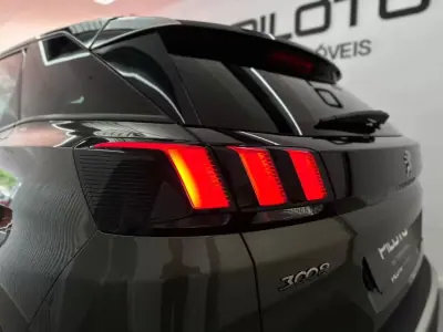 Peugeot 3008 2019 - 14990 EUR, 162229 km - AUTO.MOTO.pt - 162229km - foto 7 de 27