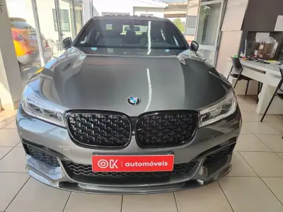 BMW 740 2018 - 29950 EUR, 249000 km - AUTO.MOTO.pt - 249000km - foto 3 de 41
