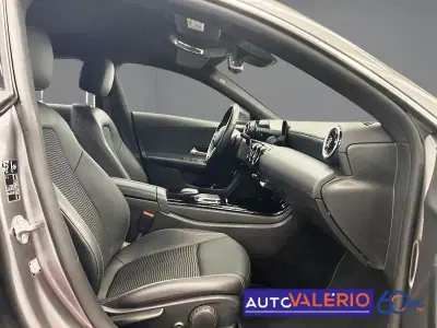 Mercedes-Benz CLA 250 2022 - 29950 EUR, 33558 km - AUTO.MOTO.pt - 33558km - foto 25 de 30