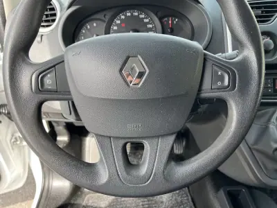 Renault Kangoo 1.5 DCi Maxi 2021 - 13250 EUR, 125000 km - AUTO.MOTO.pt - 125000km - foto 14 de 39