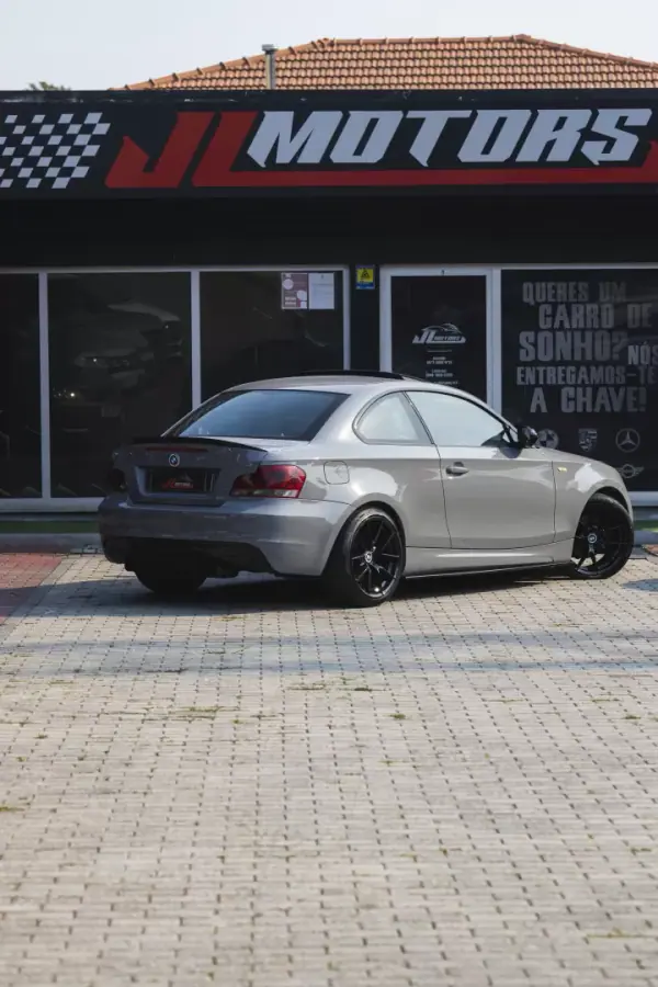 BMW 118 2013 - 17900 EUR, 180900 km - 180900km - foto 30 de 41