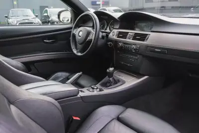 BMW 320 2016 - 18900 EUR, 230000 km - AUTO.MOTO.pt - 230000km - foto 15 de 28