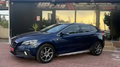 Volvo V40 Cross Country 2015 - 1 EUR, 185000 km - AUTO.MOTO.pt - 185000km - foto 5 de 26