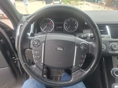 Land Rover Range Rover Sport 2012 - 23500 EUR, 114000 km - 114000km - foto 14 de 19