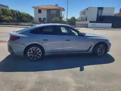BMW i4 2024 — foto 4 de 13