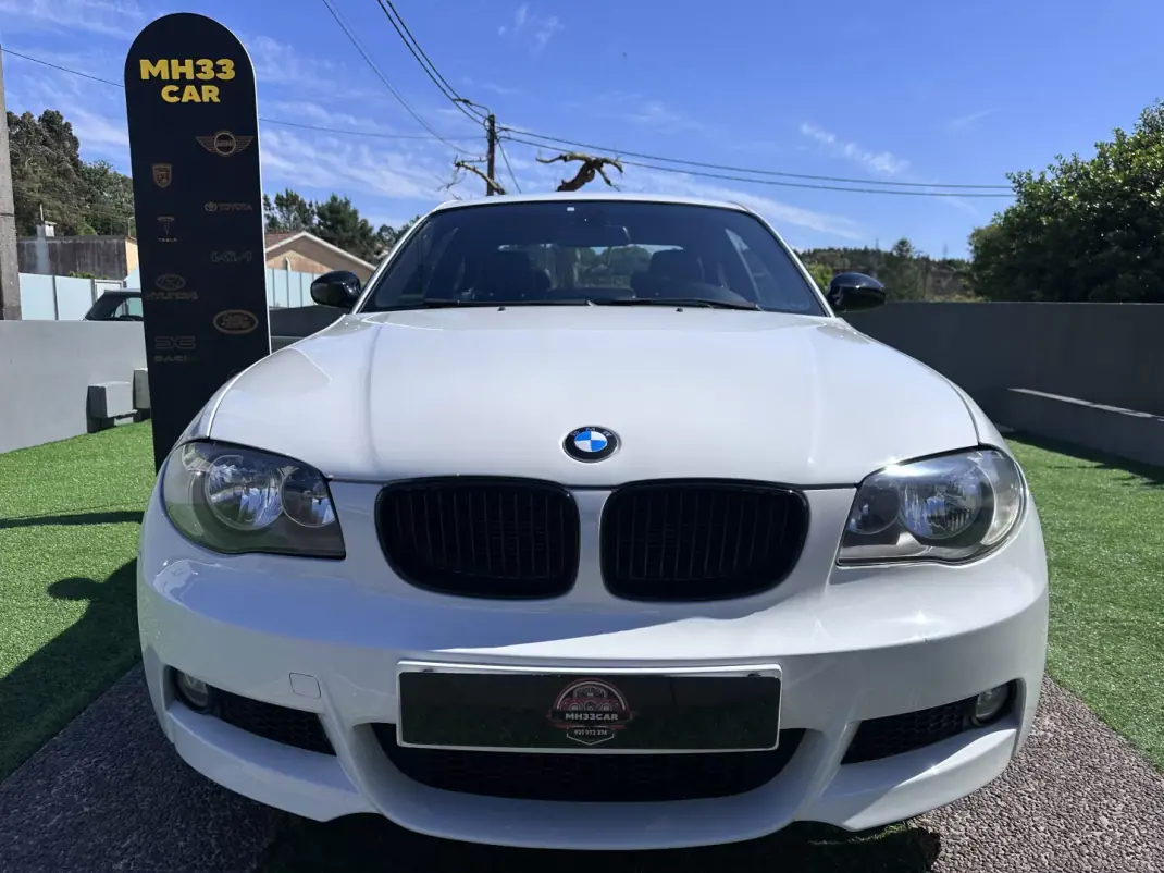 BMW 120 2009 - 9900 EUR, 220000 km - AUTO.MOTO.pt - 220000km - foto 8 de 60