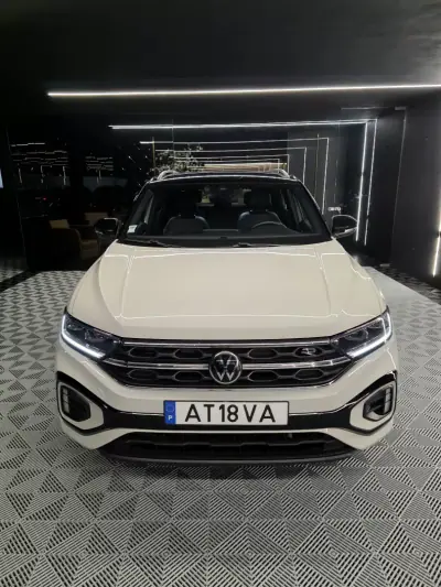 Volkswagen T-Roc 2022 - 24750 EUR, 120300 km - AUTO.MOTO.pt - 120300km - foto 9 de 35