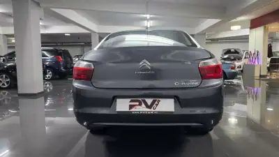 Citroën C-Elysée 2014 - 9490 EUR, 42600 km - AUTO.MOTO.pt - 42600km - foto 17 de 19