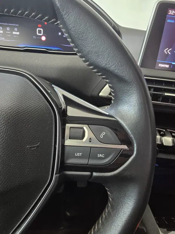 Peugeot 3008 2019 - 18640 EUR, 104863 km - AUTO.MOTO.pt - 104863km - foto 18 de 25