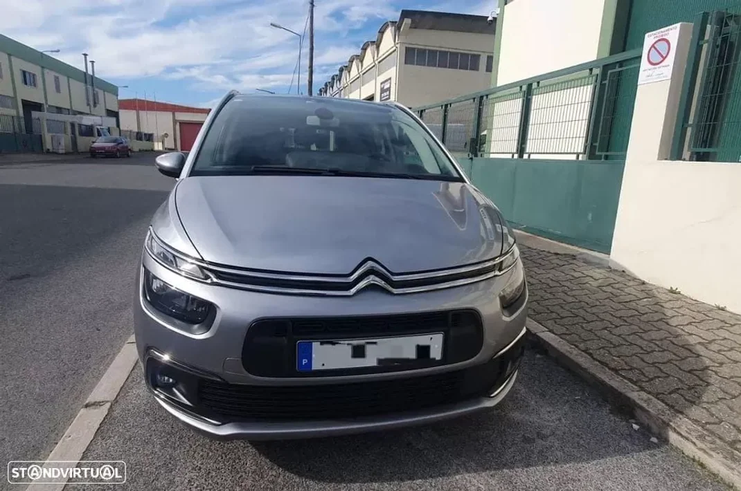 Citroën C4 Spacetourer 2020 - 17500 EUR, 220000 km - AUTO.MOTO.pt - 220000km - foto 7 de 18