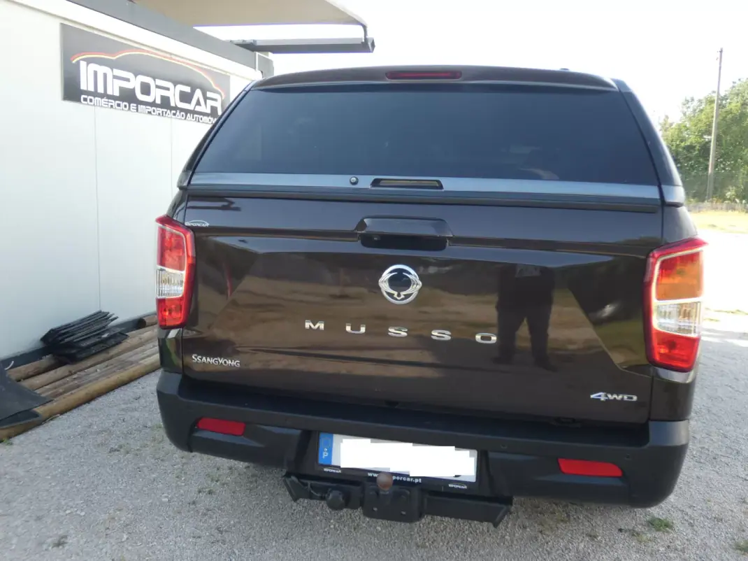 SsangYong Musso 2018 - 27500 EUR, 132000 km - AUTO.MOTO.pt - 132000km - foto 4 de 50