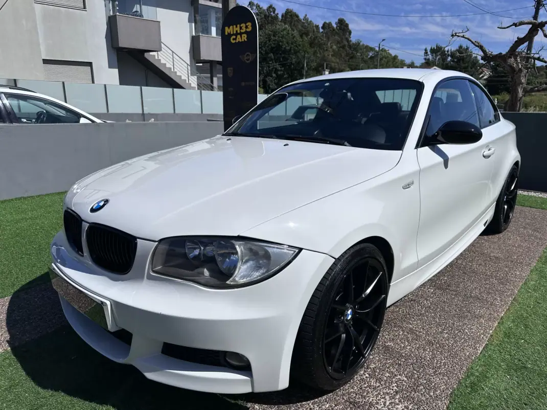 BMW 120 2009 - 9900 EUR, 220000 km - AUTO.MOTO.pt - 220000km - foto 3 de 60