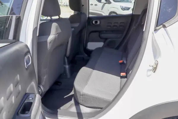 Citroën C3 2018 - 9990 EUR, 89000 km - AUTO.MOTO.pt - 89000km - foto 12 de 28