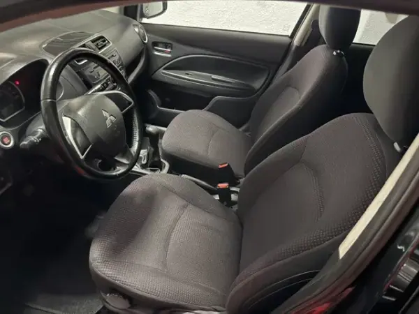 Mitsubishi Space Star 2014 - 6750 EUR, 107000 km - AUTO.MOTO.pt - 107000km - foto 16 de 34