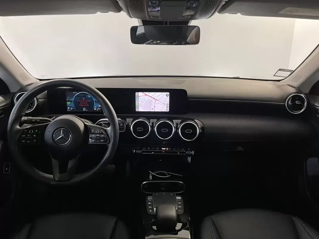 Mercedes-Benz CLA 250 2022 - 26500 EUR, 96000 km - 96000km - foto 3 de 33