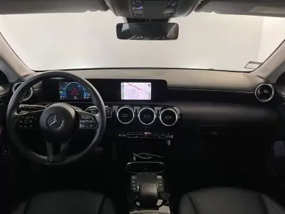 Mercedes-Benz CLA 250 2022 - 26500 EUR, 96000 km - AUTO.MOTO.pt - 96000km - foto 3 de 33