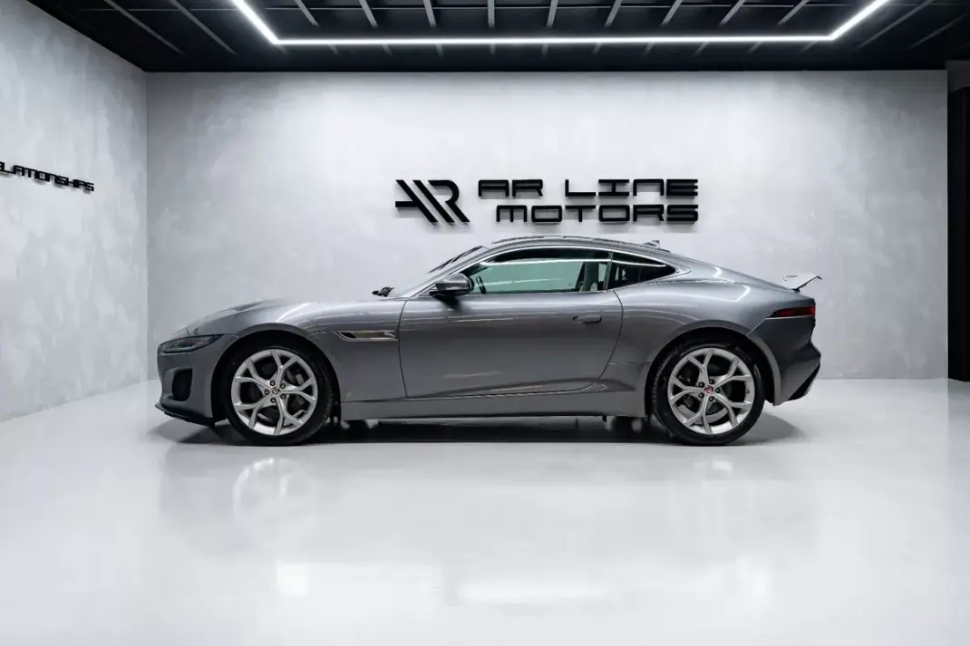 Jaguar F-Type 2020 - 54950 EUR, 52000 km - AUTO.MOTO.pt - 52000km - foto 12 de 41