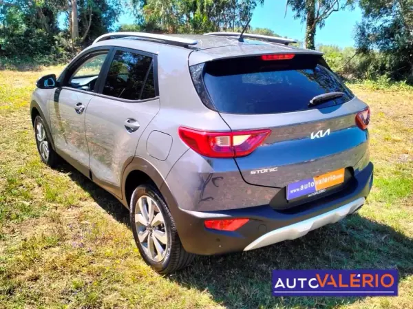 Kia Stonic 2024 - 17950 EUR, 40000 km - AUTO.MOTO.pt - 40000km - foto 6 de 18