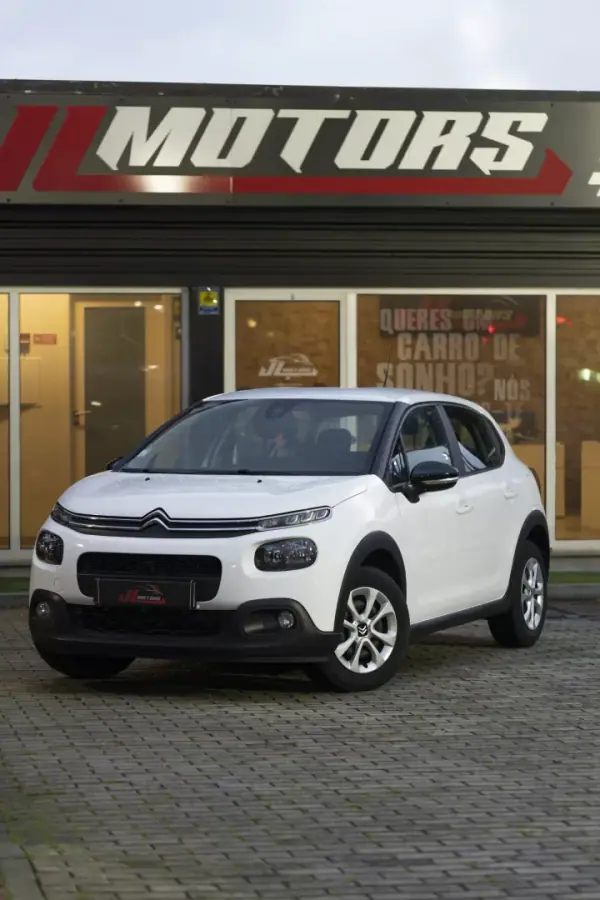 Citroën C3 2018 - 9500 EUR, 130900 km - AUTO.MOTO.pt - 130900km - foto 4 de 23