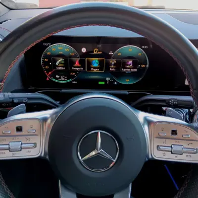 Mercedes-Benz EQA 2023 - 37900 EUR, 51087 km - AUTO.MOTO.pt - 51087km - foto 18 de 38
