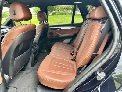 BMW X5 2017 - 28900 EUR, 175000 km - 175000km - foto 32 de 55