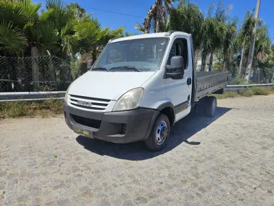 Iveco  2010 - 460000km