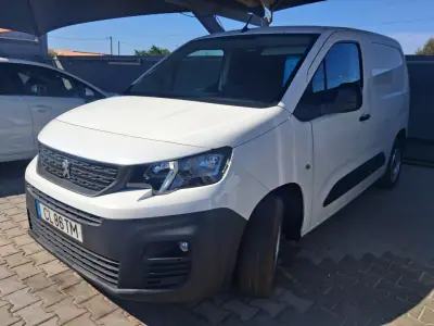 Peugeot Partner 2021 - 11500 EUR, 149000 km - foto 1 de 13