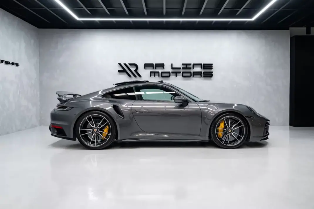 Porsche 911 2020 - 234950 EUR, 44000 km - AUTO.MOTO.pt - 44000km - foto 9 de 52
