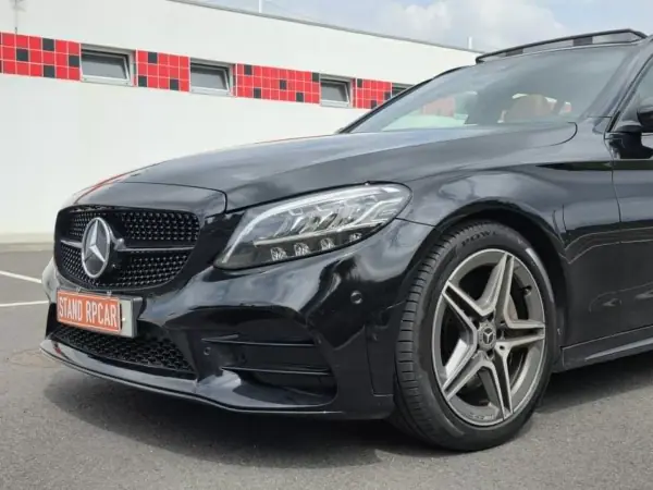 Mercedes-Benz C 300 2019 - 28490 EUR, 230000 km - AUTO.MOTO.pt - 230000km - foto 2 de 17