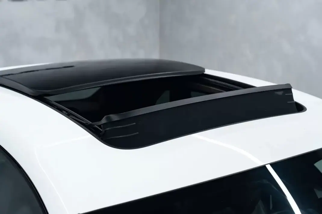 Porsche Macan 2016 - 49950 EUR, 131000 km - AUTO.MOTO.pt - 131000km - foto 6 de 53