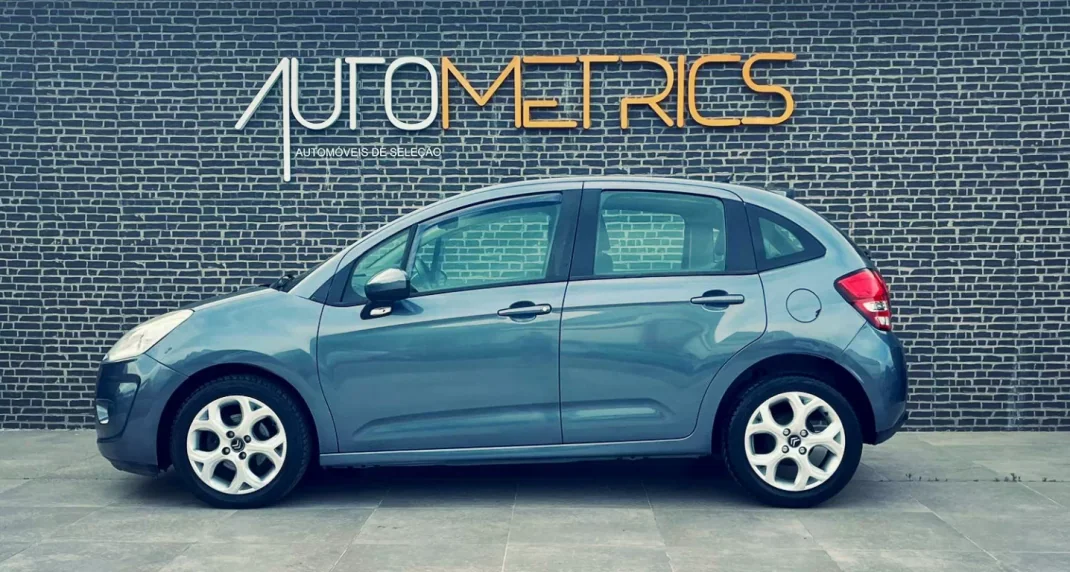 Citroën C3 2011 - 8900 EUR, 162000 km - AUTO.MOTO.pt - 162000km - foto 4 de 9