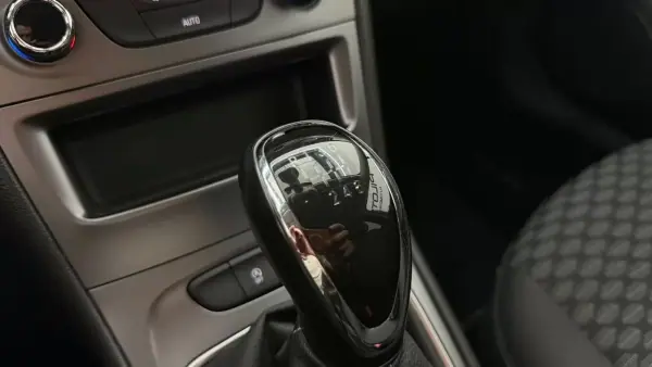 Opel Astra Sports Tourer 2019 - 9250 EUR, 203133 km - AUTO.MOTO.pt - 203133km - foto 21 de 28
