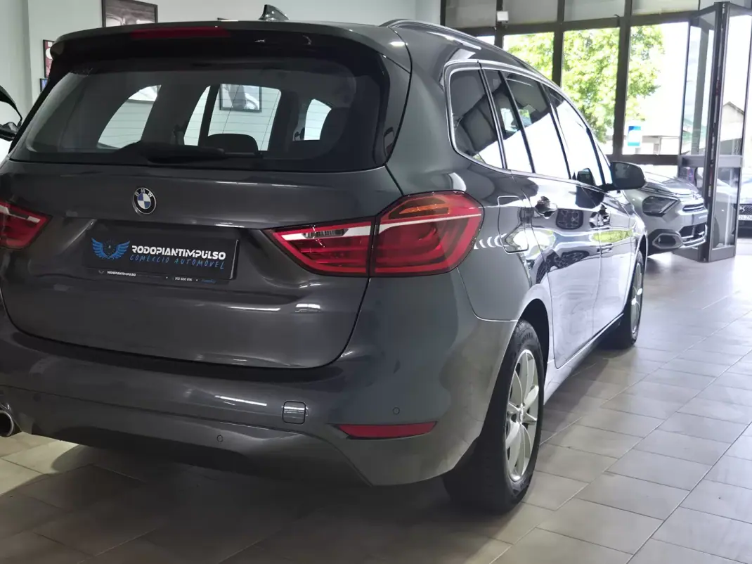 BMW 216 Gran Tourer 2022 - 25500 EUR, 73000 km - AUTO.MOTO.pt - 73000km - foto 5 de 35
