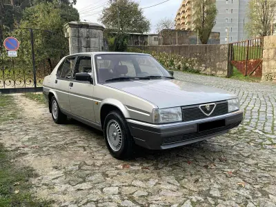 Alfa Romeo 90 1988 - 18900 EUR, 27700 km - AUTO.MOTO.pt - 27700km - foto 3 de 60