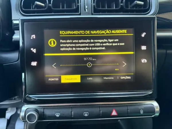 Citroën C3 2018 - 9250 EUR, 35168 km - AUTO.MOTO.pt - 35168km - foto 11 de 44