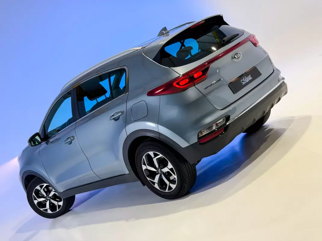 Kia Sportage 2021 - 15950 EUR, 177000 km - 177000km - foto 21 de 33