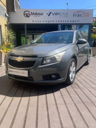 Chevrolet Cruze 2011 - 7300 EUR, 144700 km - AUTO.MOTO.pt - 144700km - foto 2 de 19
