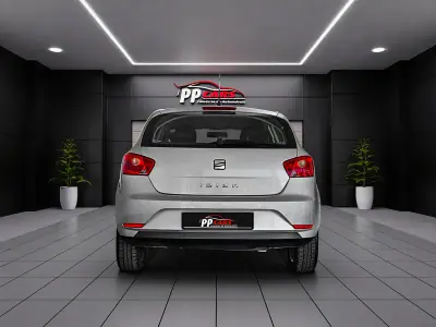 SEAT Ibiza 2015 - 11950 EUR, 80000 km - AUTO.MOTO.pt - 80000km - foto 57 de 60