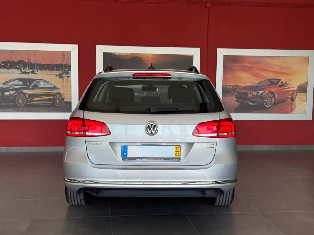 Volkswagen Passat Variant 2011 - 10990 EUR, 112945 km - 112945km - foto 10 de 20