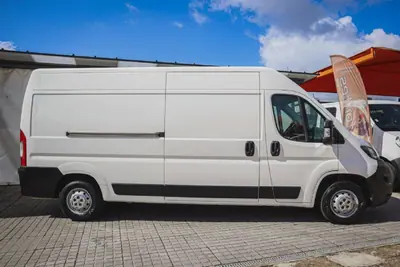 Peugeot BOXER PREMIUM L3H2 2.2 140CV 2019 - 18700 EUR, 208000 km - AUTO.MOTO.pt - 208000km - foto 5 de 21