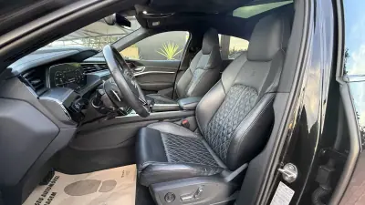 Audi e-tron Sportback 2022 - 39990 EUR, 82000 km - 82000km - foto 39 de 45