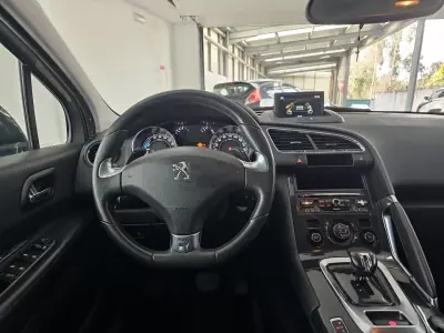 Peugeot 3008 2013 - 10990 EUR, 238991 km - AUTO.MOTO.pt - 238991km - foto 18 de 26