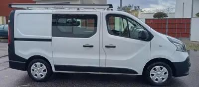 Renault Trafic 2018 - 16490 EUR, 152226 km - AUTO.MOTO.pt - 152226km - foto 4 de 17