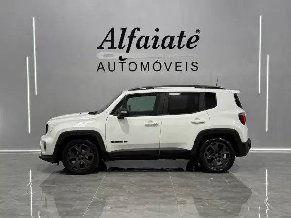 Jeep Renegade 2021 - 17990 EUR, 55000 km - AUTO.MOTO.pt - 55000km - foto 3 de 28