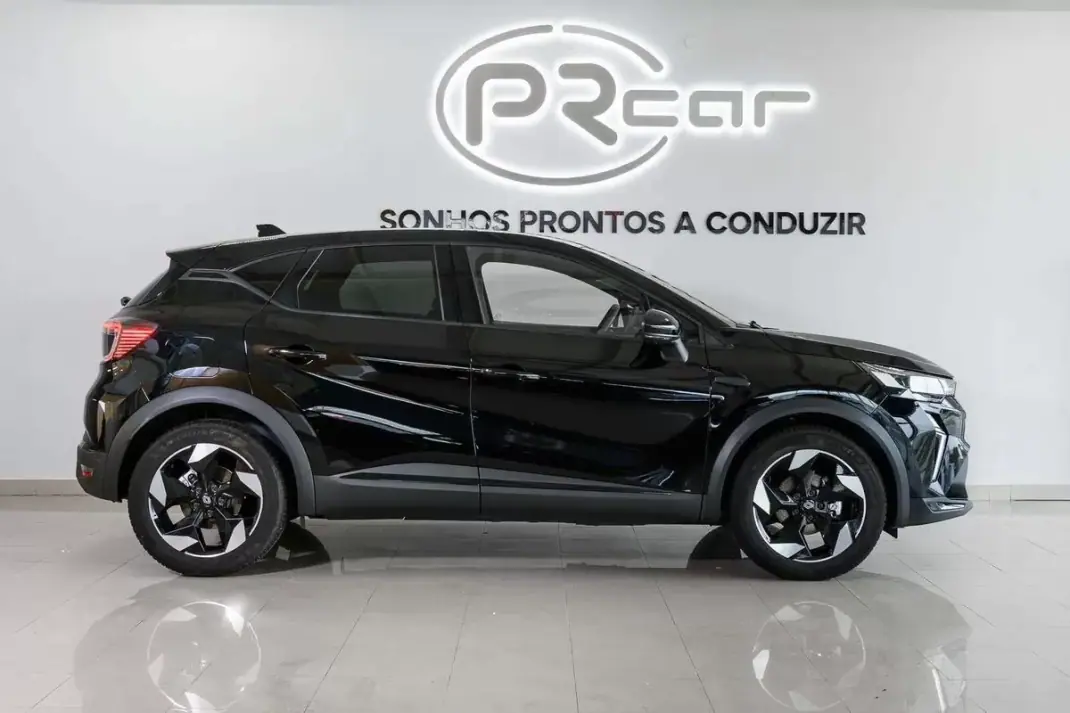 Renault Captur 2025 - 22900 EUR, 28448 km - 28448km - foto 12 de 23